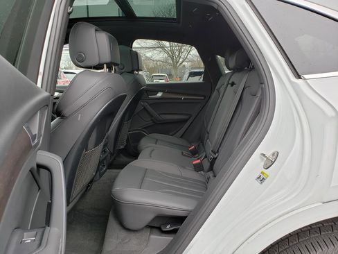 Used 2023 Audi Q5 2.0T Premium Plus w/ Premium Plus Package image 5