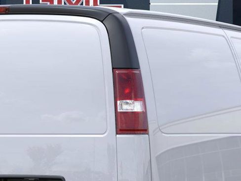New 2024 GMC Savana 2500 w/ Driver Convenience Package image 11