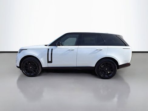 New 2025 Land Rover Range Rover SE image 2