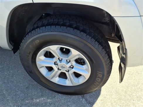 Used 2024 Toyota 4Runner SR5 image 18