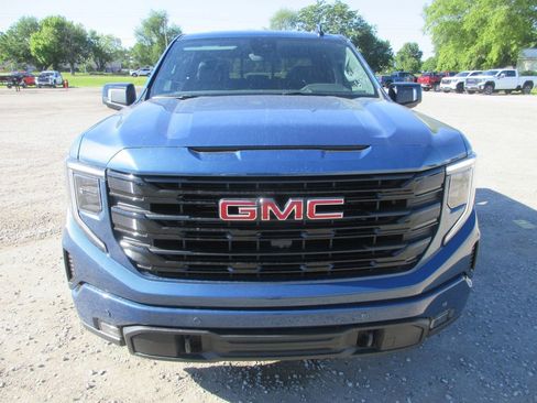 New 2026 GMC Sierra 1500 Elevation w/ Elevation Premium Package AWD/4WD image 12