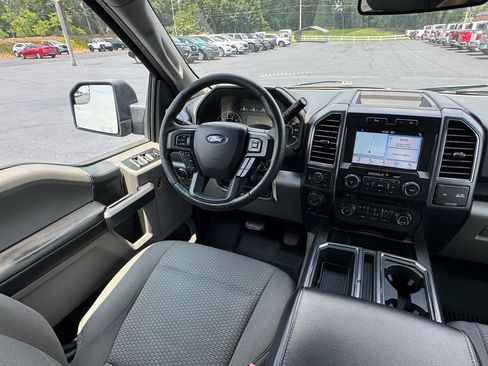 Used 2018 Ford F150 XLT w/ Equipment Group 302A Luxury AWD/4WD image 19