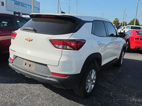 Used 2021 Chevrolet TrailBlazer LS FWD image 5