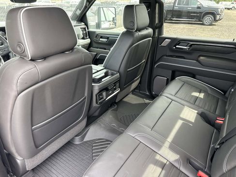 New 2026 GMC Sierra 2500 AT4X w/ AT4X AEV Edition AWD/4WD image 18