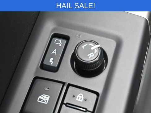 Used 2024 Toyota Tundra Limited image 13