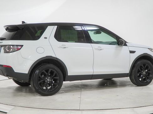 Used 2016 Land Rover Discovery Sport HSE image 15