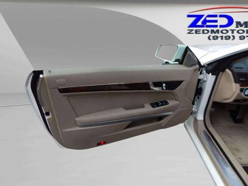 Used 2012 Mercedes-Benz E 350 Cabriolet image 14