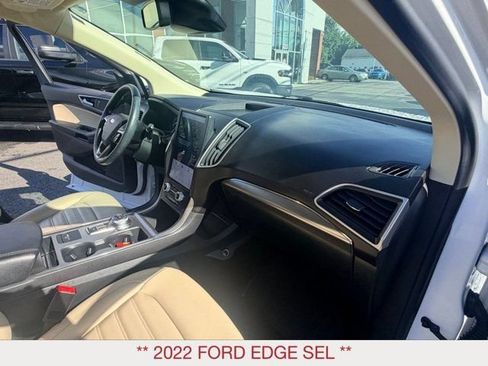 Used 2022 Ford Edge SEL w/ Convenience Package AWD/4WD image 20