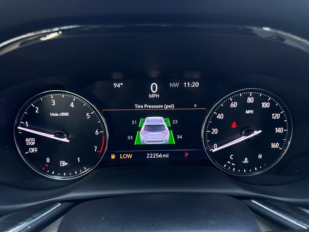 Used 2021 Buick Envision Essence FWD image 19