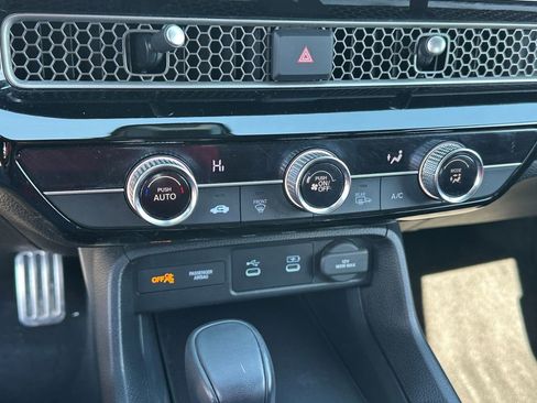 Used 2025 Honda Civic Sport image 24