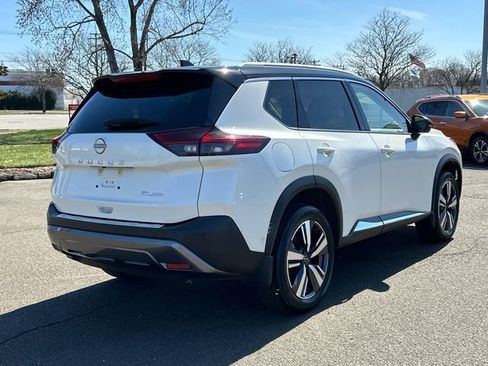 Certified 2023 Nissan Rogue SL w/ SL Premium Package AWD/4WD image 2