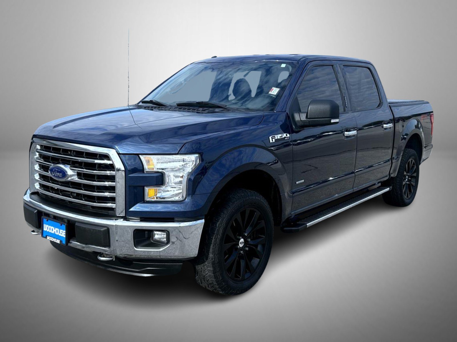 Used 2015 Ford F150 XLT w/ Equipment Group 302A Luxury AWD/4WD image 1