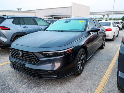 Used 2023 Honda Accord EX