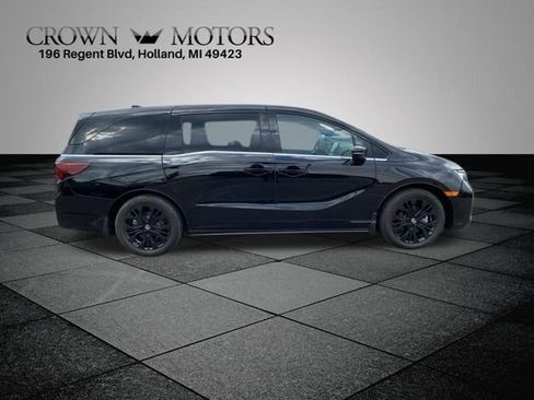 Used 2025 Honda Odyssey Sport-L image 12