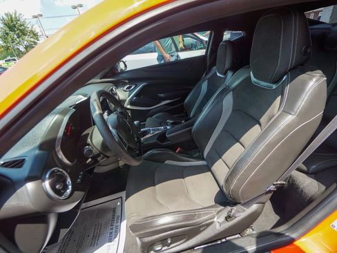 Used 2019 Chevrolet Camaro LT w/ 1LE Track Performance Package image 16