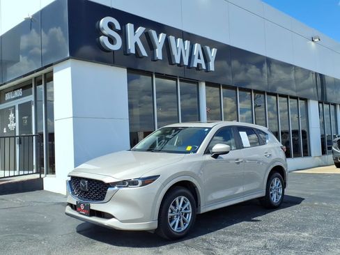 Used 2025 MAZDA CX-5 AWD 2.5 S w/ Preferred Package image 1