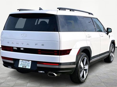 Used 2025 Hyundai Santa Fe Limited image 2