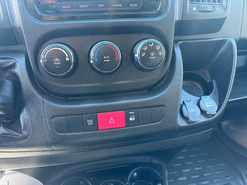 Used 2021 RAM ProMaster 2500 image 20