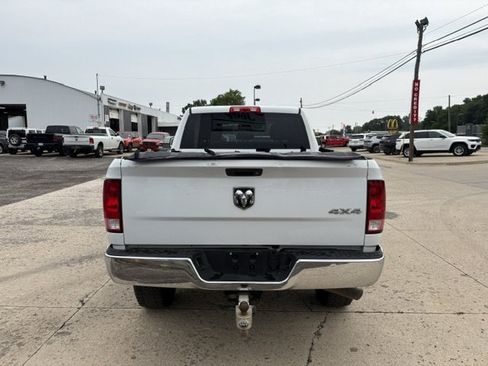 Used 2018 RAM 2500 Tradesman w/ Chrome Appearance Group AWD/4WD image 5