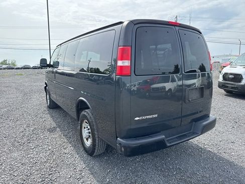 Used 2017 Chevrolet Express 2500 LS image 6