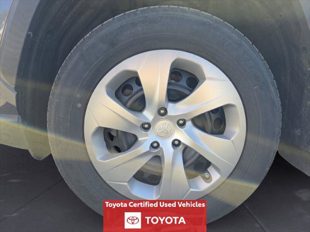 Certified 2023 Toyota RAV4 LE AWD/4WD image 16