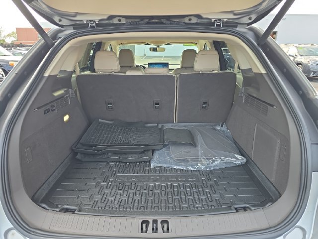 Certified 2023 Lincoln Nautilus AWD w/ Premium Package image 27