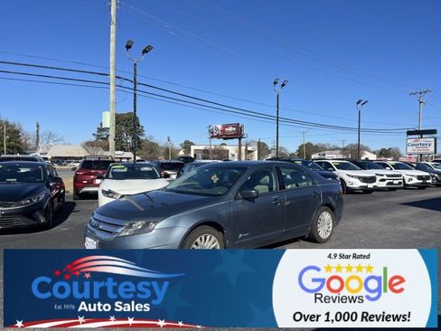Used 2011 Ford Fusion Hybrid image 2