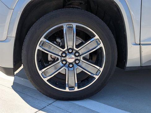 Used 2017 GMC Acadia Denali w/ Technology Package image 7