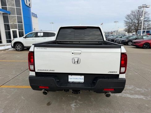 Used 2023 Honda Ridgeline RTL-E image 3