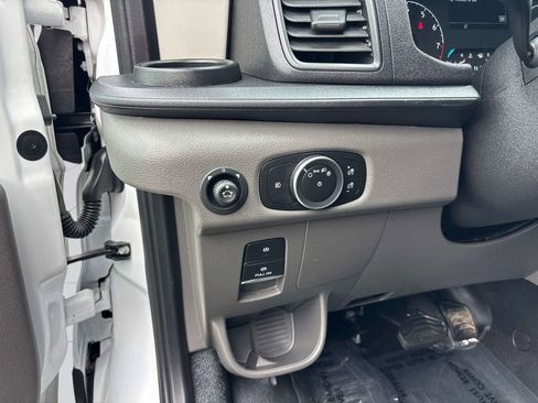 Used 2025 Ford Transit 250 Low Roof w/ Exterior Upgrade Package RWD image 13