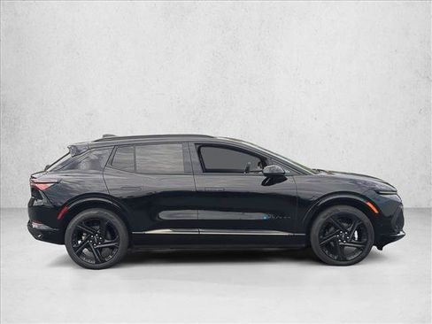 Used 2024 Chevrolet Equinox EV RS AWD/4WD image 4