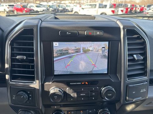 Used 2018 Ford F150 XLT w/ Equipment Group 302A Luxury image 15