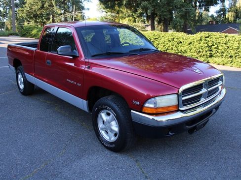 Used 1997 Dodge Dakota SLT image 2