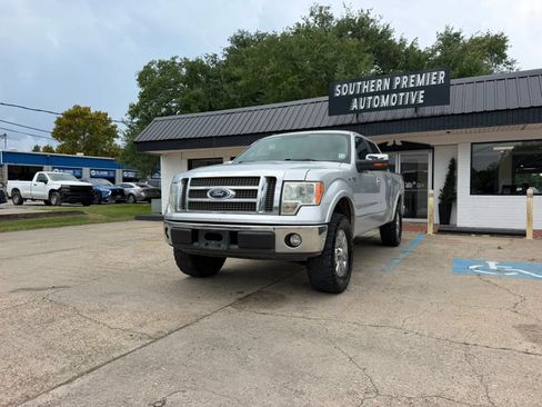 Used 2011 Ford F150 Lariat w/ Lariat Plus Pkg RWD image 1