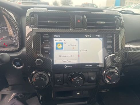 Used 2021 Toyota 4Runner SR5 Premium image 11