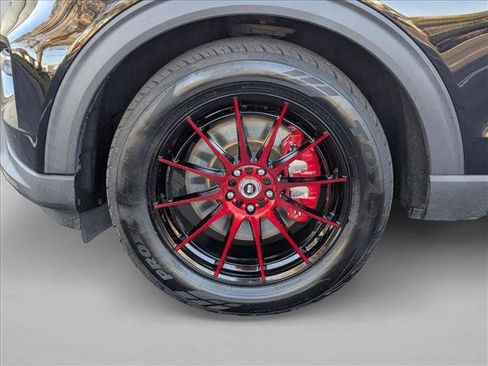 Used 2022 Ford Explorer ST w/ ST Street Pack image 23