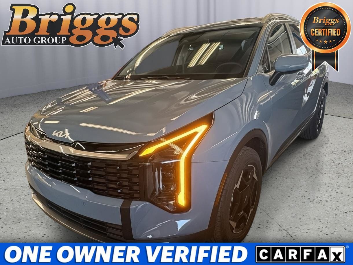 Certified 2026 Kia Sportage EX AWD/4WD image 1