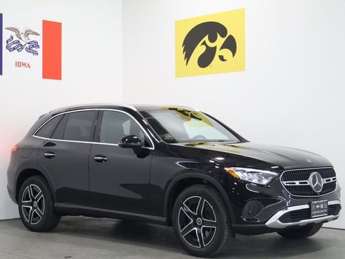 New 2026 Mercedes-Benz GLC 300 4MATIC image 1