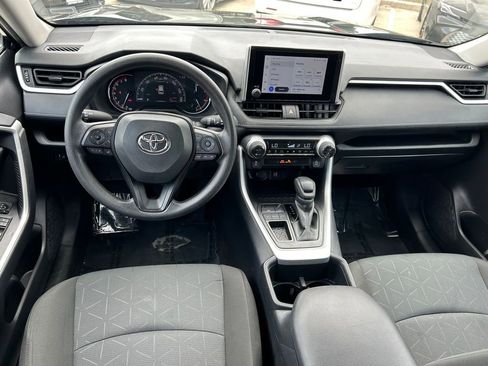 Certified 2025 Toyota RAV4 XLE FWD image 16