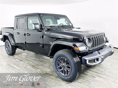 New 2026 Jeep Gladiator Sport