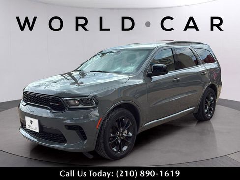 Used 2023 Dodge Durango GT w/ Blacktop Package RWD image 14