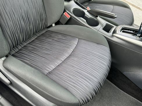Used 2019 Nissan Sentra SV FWD image 45