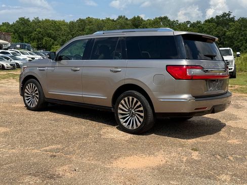 Used 2020 Lincoln Navigator Reserve w/ Equipment Group 201A Reserve RWD image 3