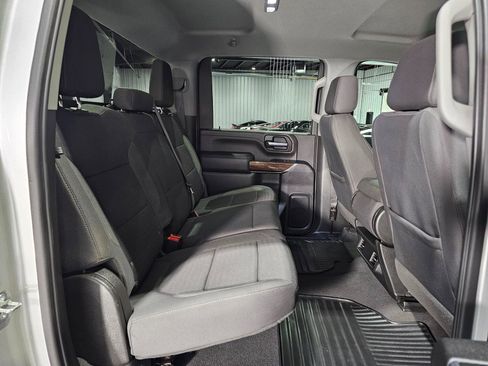 Used 2023 GMC Sierra 2500 SLE image 26