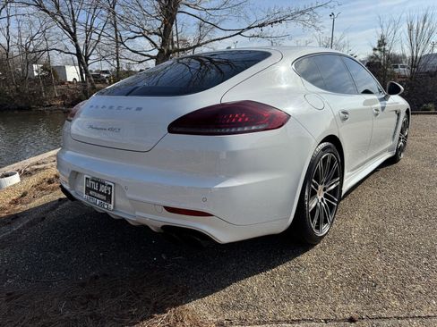 Used 2016 Porsche Panamera GTS image 4