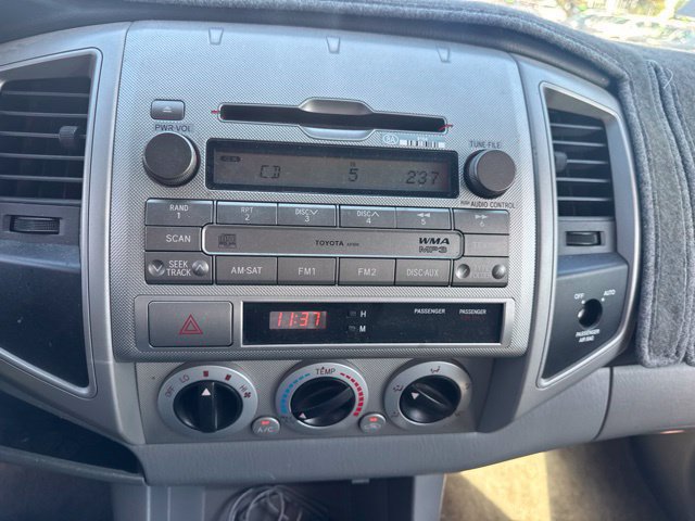 Used 2010 Toyota Tacoma 2WD Access Cab image 11