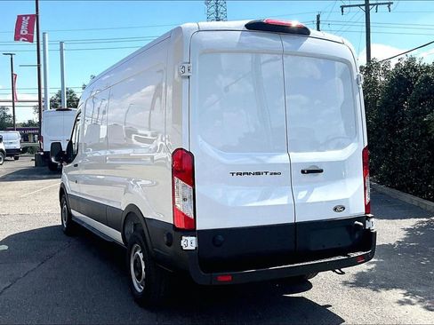 New 2026 Ford Transit 250 148 Medium Roof RWD image 3