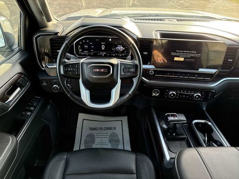 Used 2023 GMC Sierra 1500 SLT image 10