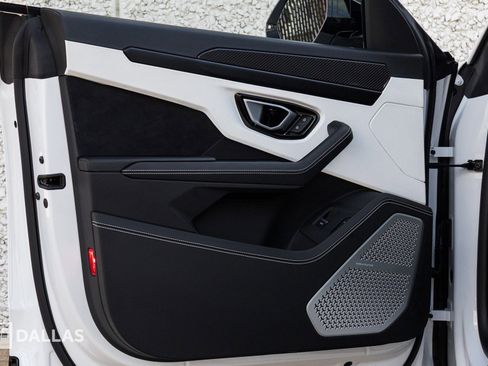 Used 2024 Lamborghini Urus S image 19