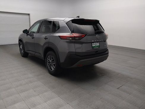 Used 2023 Nissan Rogue S image 5